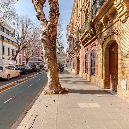 Typ Sevilla Buitenkant foto